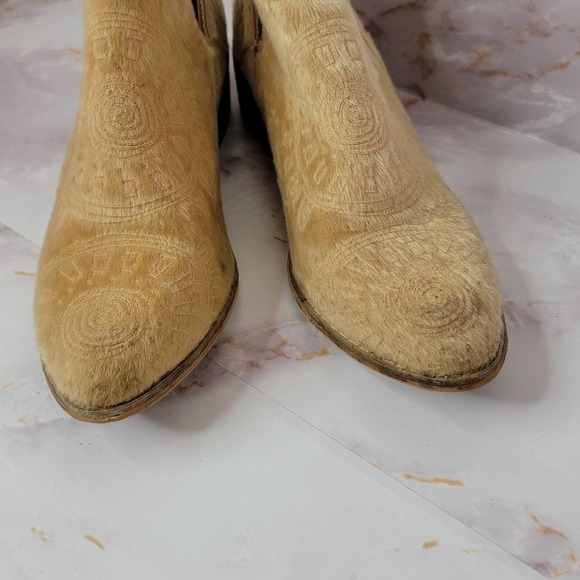 MI.IM Ankle Booties Blonde Hair Round Toe - Picture 8 of 16